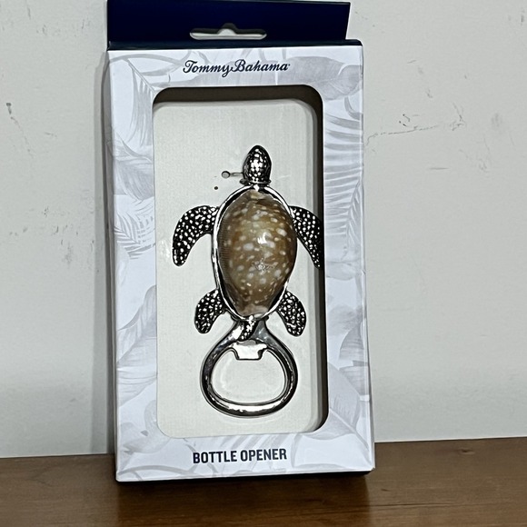 Tommy Bahama Other - Tommy Bahama ~ Coastal Bottle Opener ~ Sea‎ Turtle And Sea Shell